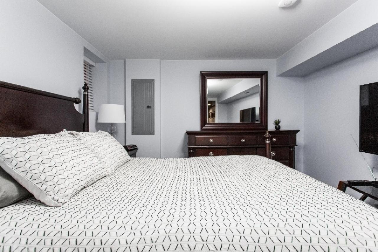Forrestville Ave Large Suite Chicago Exterior foto